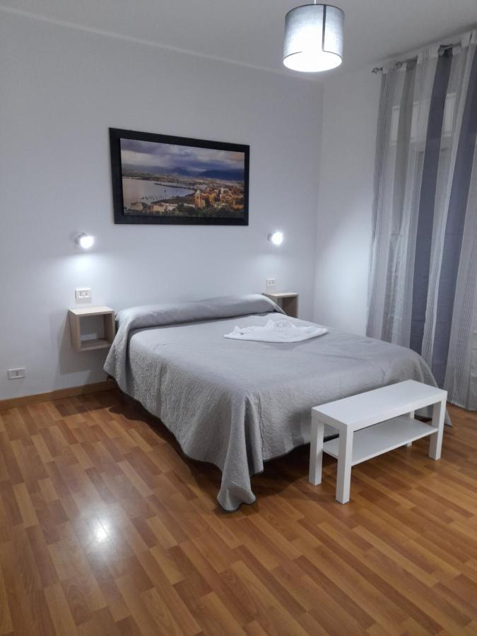 Milazzo: La Porta Delle Eolie住宿加早餐旅馆 客房 照片